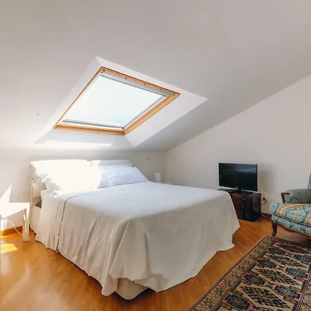 Exclusive La Reunion