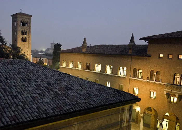 Exclusive La Reunion מלון ראבנה