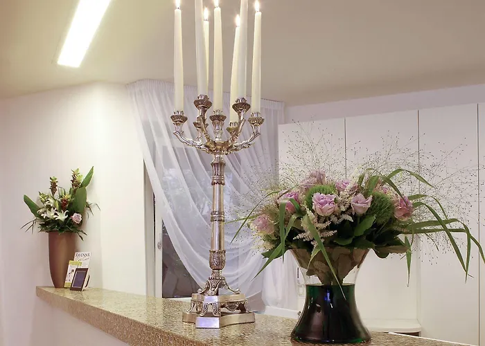 Exclusive La Reunion מלון ראבנה