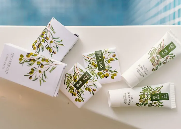 Exclusive La Reunion מלון ראבנה